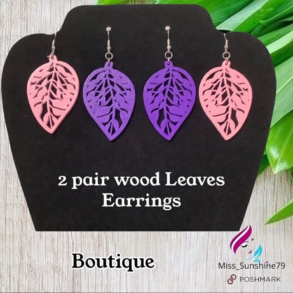 Boutique NEW - 2 pair wood cut out earrings Leaves